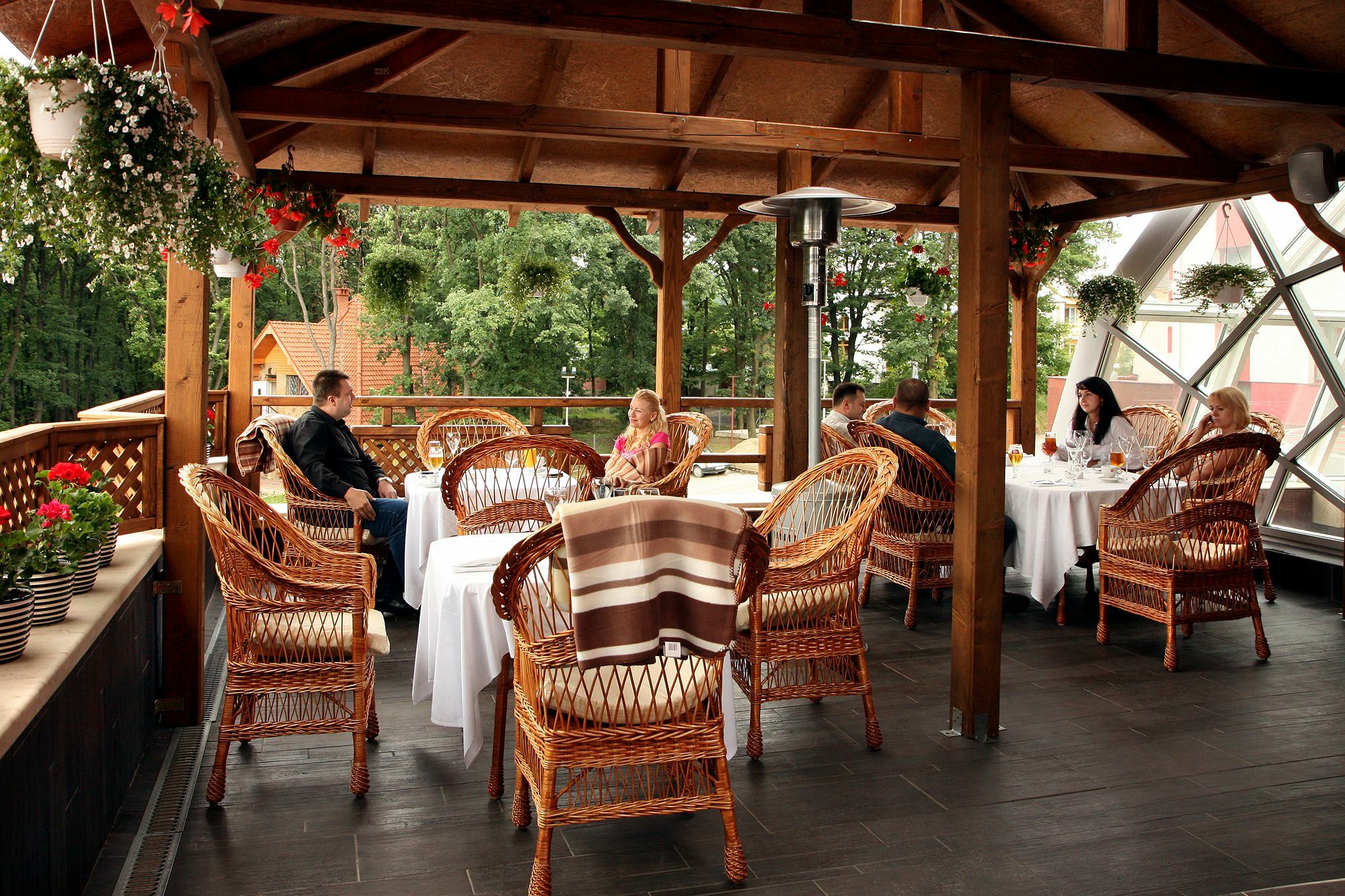 Hotel Praha Uzhhorod Exterior photo